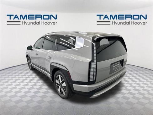 New 2026 Hyundai Ioniq 9 SEL image 3