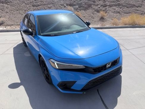 Used 2022 Honda Civic Sport image 3