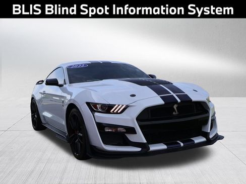 Used 2022 Ford Mustang Shelby GT500 w/ Technology Package RWD image 12