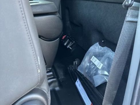 Used 2025 Chevrolet Silverado 2500 W/T w/ WT Convenience Package image 35