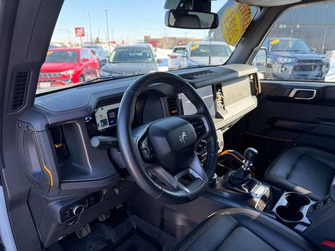 Used 2024 Ford Bronco Badlands image 17