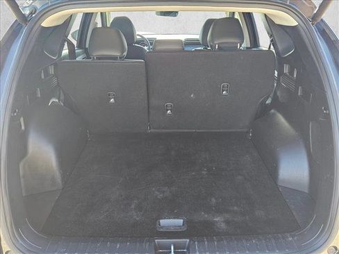 Used 2024 Hyundai Tucson Limited image 6