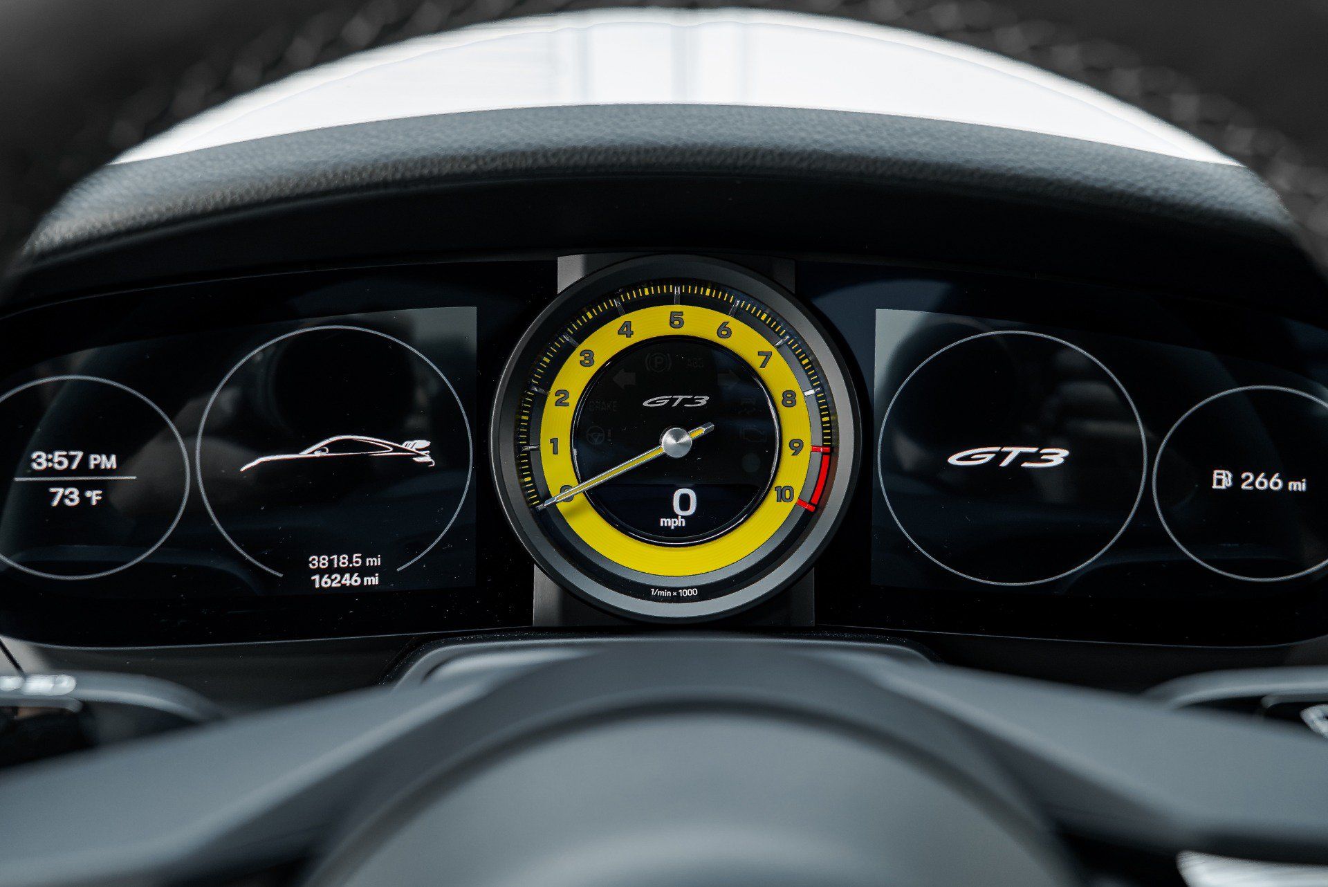 Used 2022 Porsche 911 GT3 RWD image 53