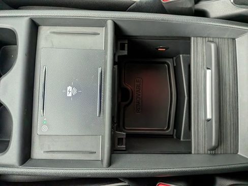 New 2026 Honda Odyssey Touring image 23