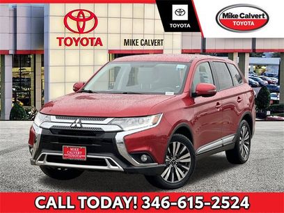 Used 2019 Mitsubishi Outlander SE