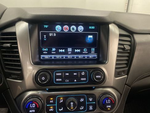 Used 2017 Chevrolet Tahoe LT w/ Luxury Package AWD/4WD image 7