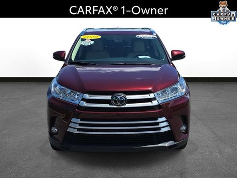 Certified 2019 Toyota Highlander XLE AWD/4WD image 2