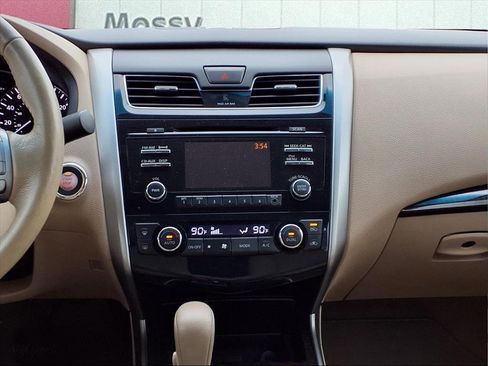 Used 2013 Nissan Altima 2.5 SL image 18