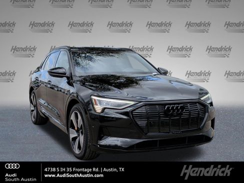 Used 2023 Audi e-tron Premium Plus w/ Premium Plus Package image 1