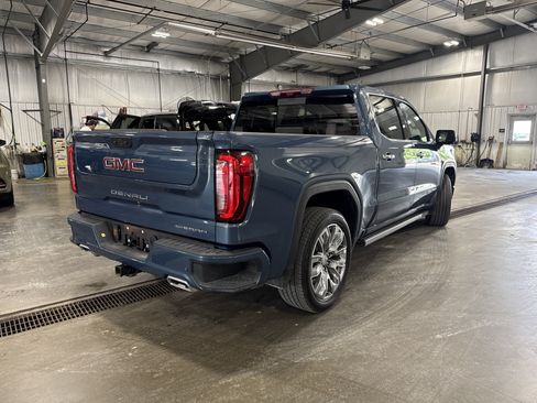 Used 2026 GMC Sierra 1500 Denali w/ Denali Reserve Package AWD/4WD image 4