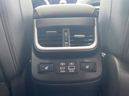 Used 2024 Subaru Outback Onyx Edition XT AWD/4WD image 29