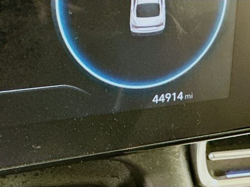 Certified 2024 Hyundai Elantra Limited image 12