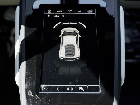 Used 2022 Lamborghini Huracan EVO image 64