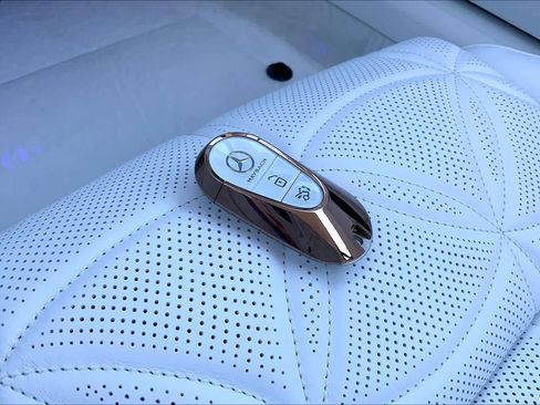 New 2026 Mercedes-Benz Maybach SL 680 image 21