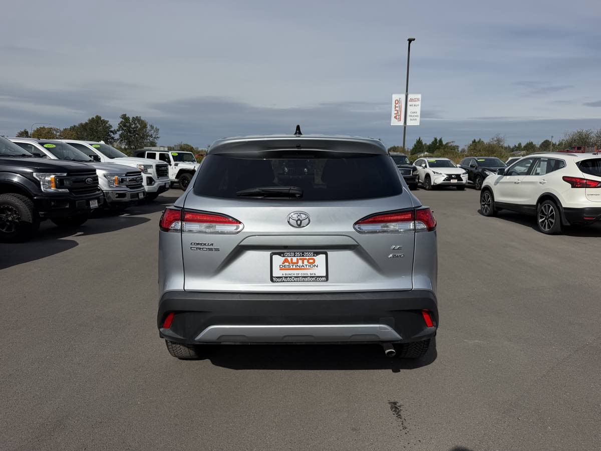 Used 2025 Toyota Corolla Cross LE AWD/4WD image 7