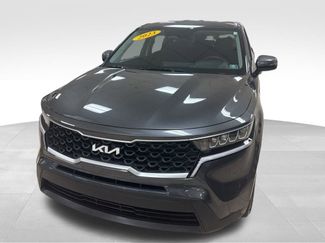 Used 2023 Kia Sorento LX video 2