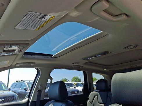 Used 2024 Kia Telluride SX FWD image 14