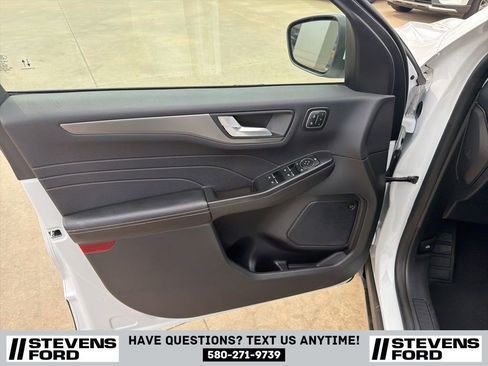 Used 2024 Ford Escape Active w/ Tech Pack #2 FWD image 17