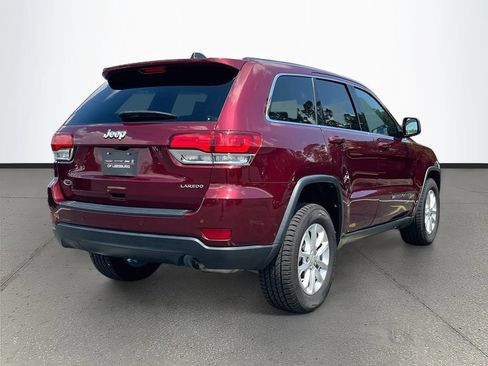 Certified 2022 Jeep Grand Cherokee Laredo X RWD image 7