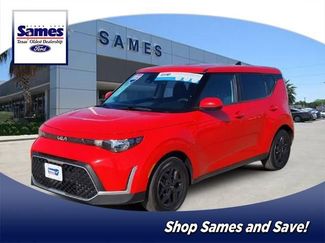 Used 2023 Kia Soul LX w/ Option Group 015 video 1