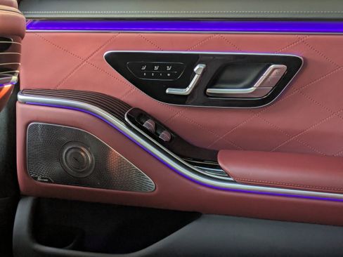 Used 2022 Mercedes-Benz S 580 4MATIC Sedan image 15