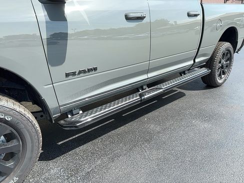 New 2026 RAM 2500 Laramie AWD/4WD image 4