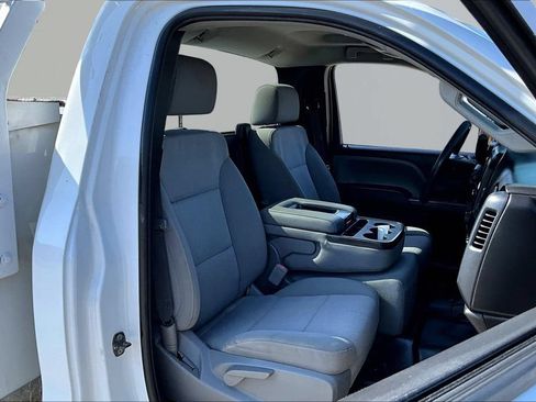 Used 2018 Chevrolet Silverado 2500 W/T w/ WT Convenience Package AWD/4WD image 22
