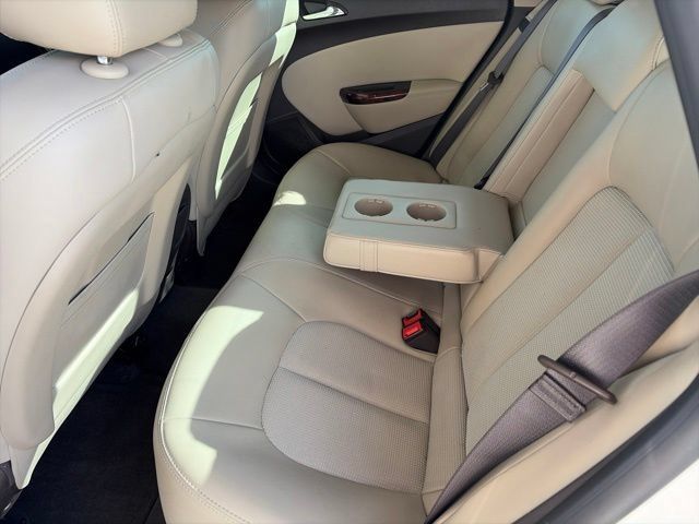 Used 2013 Buick Verano FWD image 10