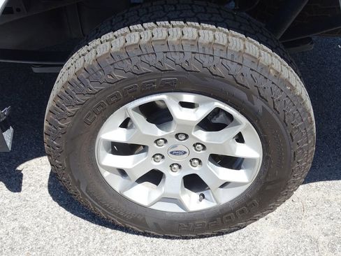 Used 2023 Ford F150 XLT image 17