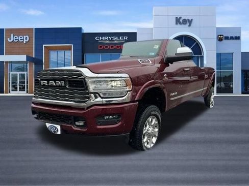 Used 2022 RAM 2500 Limited w/ Towing Technology Group AWD/4WD image 2