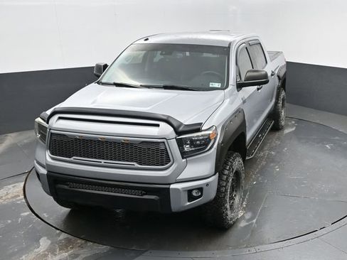 Used 2019 Toyota Tundra SR5 w/ TRD Off Road Package image 19
