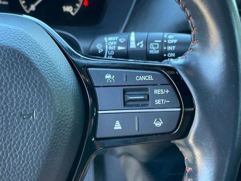 Used 2023 Honda HR-V Sport image 15