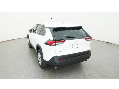 Used 2025 Toyota RAV4 LE FWD image 7