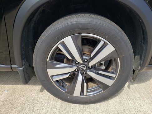 Certified 2024 Nissan Rogue SL w/ SL Premium Package image 45