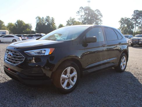 Used 2022 Ford Edge SE AWD/4WD image 3