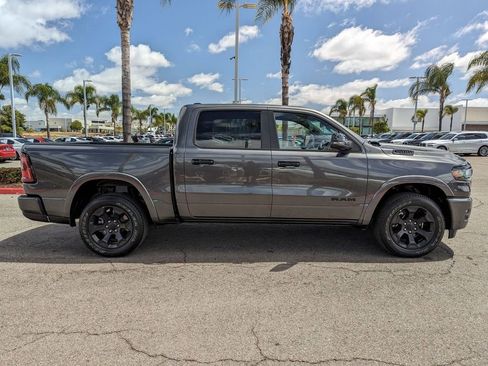 Used 2026 RAM 1500 4x4 Crew Cab image 12