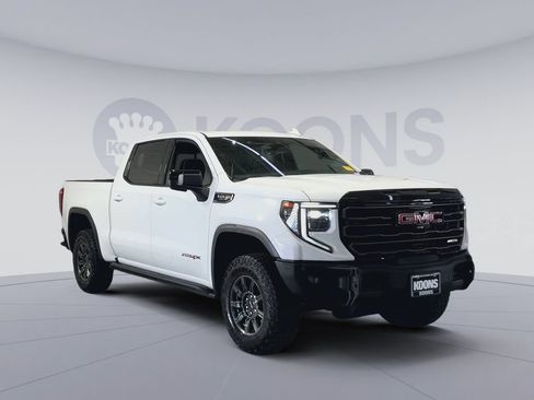 Used 2024 GMC Sierra 1500 AT4X AWD/4WD image 5