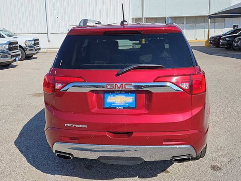 Used 2019 GMC Acadia Denali w/ Technology Package FWD image 7