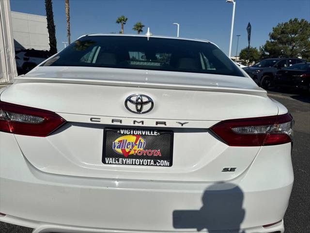 Certified 2019 Toyota Camry SE FWD image 9