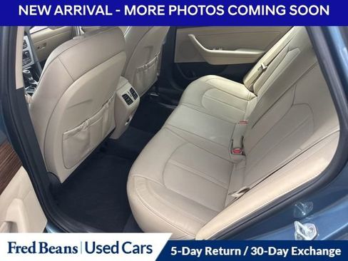 Used 2017 Hyundai Sonata Limited w/ Tech Package 03 FWD image 13