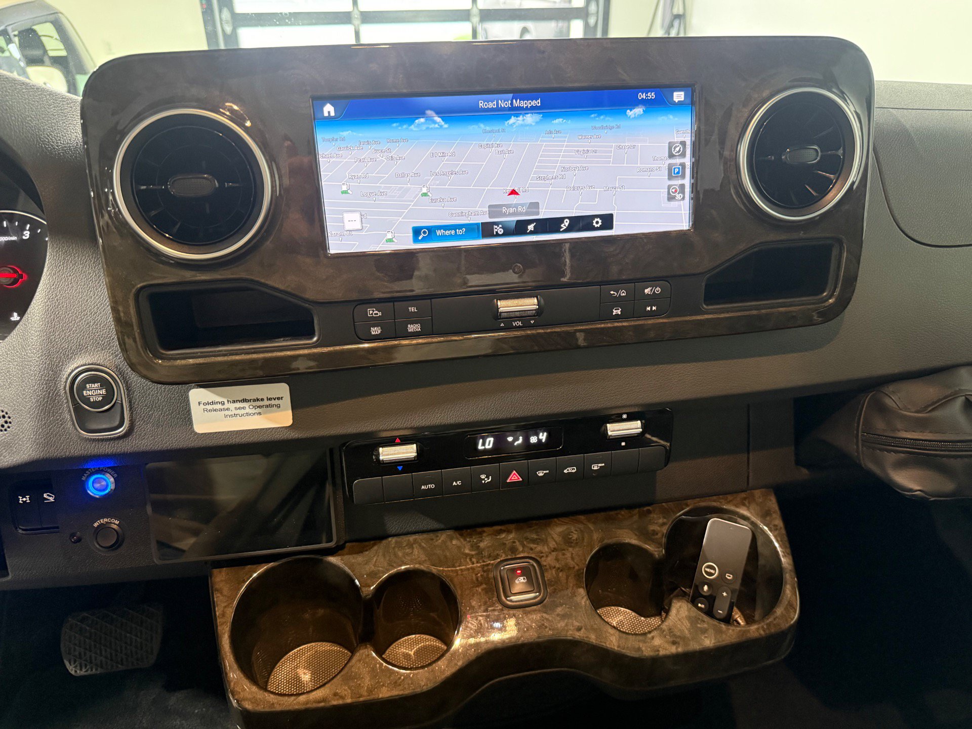 Used 2019 Mercedes-Benz Sprinter 4x4 170 image 40