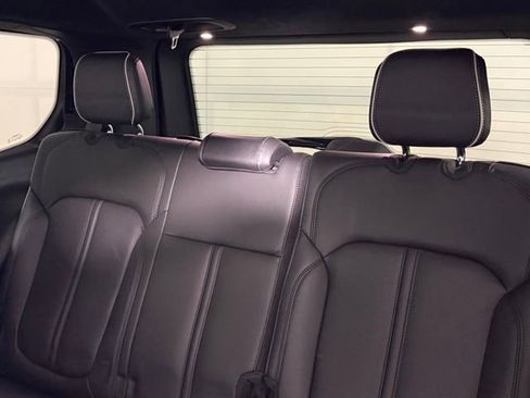 Used 2022 Jeep Grand Wagoneer Series II w/ Convenience Group III image 25