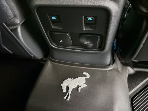 Used 2023 Ford Bronco Black Diamond image 31