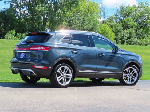 Used 2019 Lincoln MKC Reserve AWD/4WD image 3