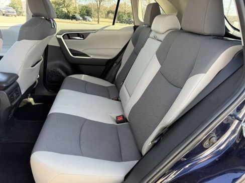 Certified 2023 Toyota RAV4 XLE image 25