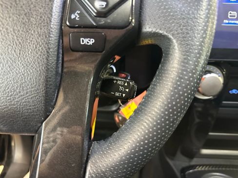 Used 2018 Toyota 4Runner TRD Off-Road Premium image 22