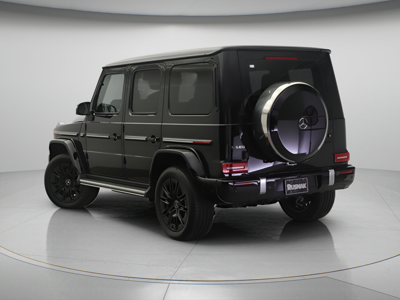 New 2027 Mercedes-Benz G 580 e image 2