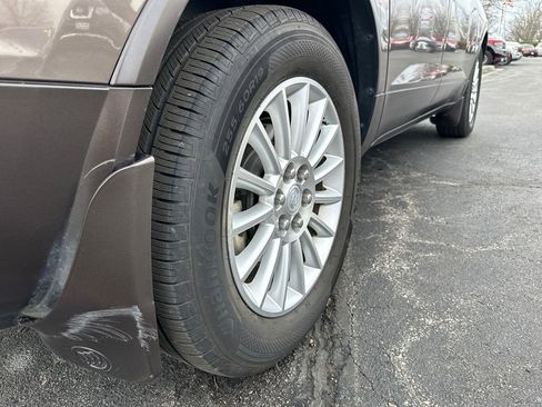 Used 2012 Buick Enclave Leather image 6