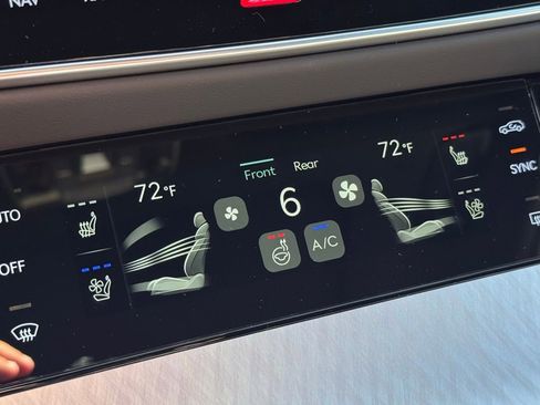 New 2026 Genesis GV70 2.5T Sport Prestige AWD/4WD image 37