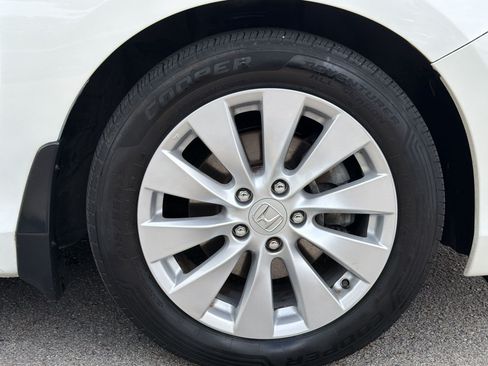 Used 2015 Honda Accord Touring image 10